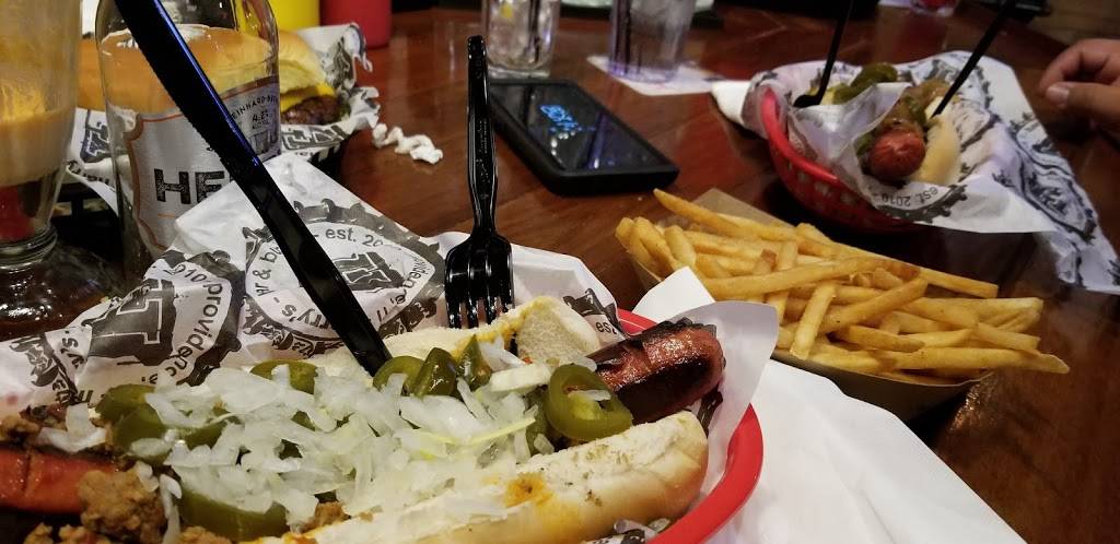 Harrys on the Hill | restaurant | 301 Atwells Ave, Providence, RI 02903, USA | 4012283336 OR +1 401-228-3336