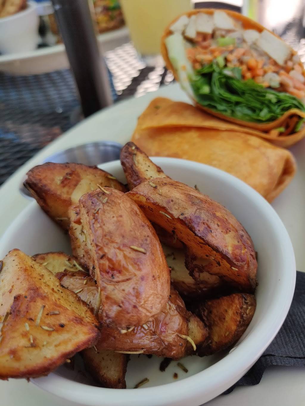 Melt Revival - An Eclectic Cafe | meal takeaway | 4100 Hamilton Ave, Cincinnati, OH 45223, USA | 5138188951 OR +1 513-818-8951