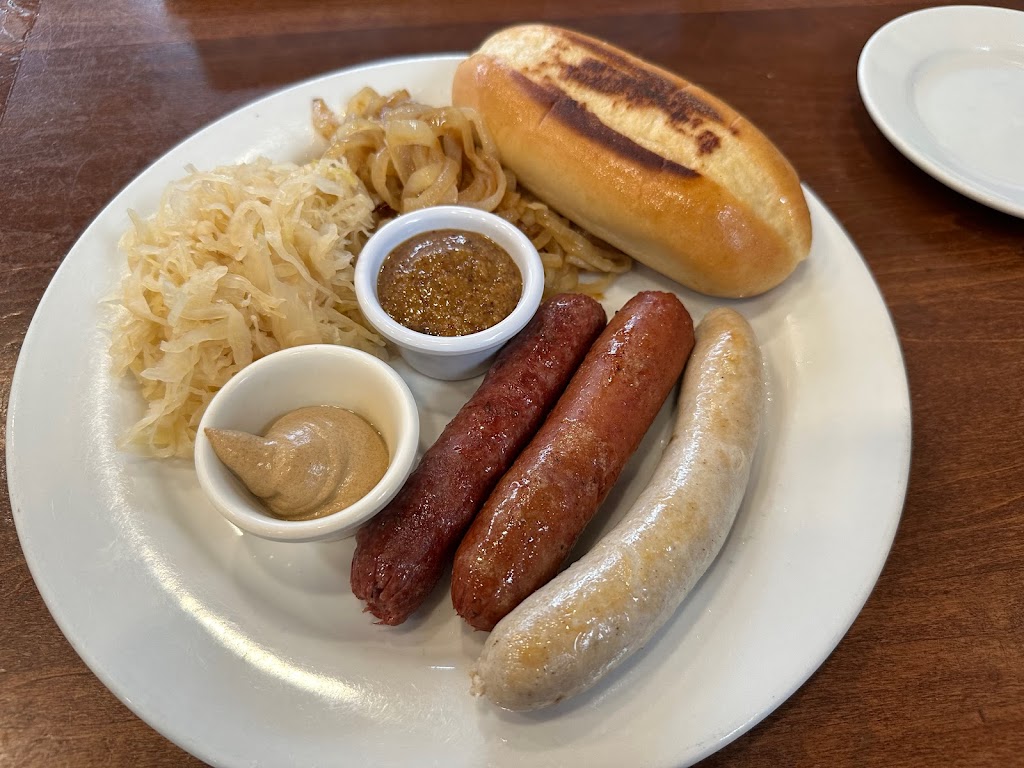 Das Bierhauz | restaurant | 135 Castro St, Mountain View, CA 94041, USA | 6503367613 OR +1 650-336-7613