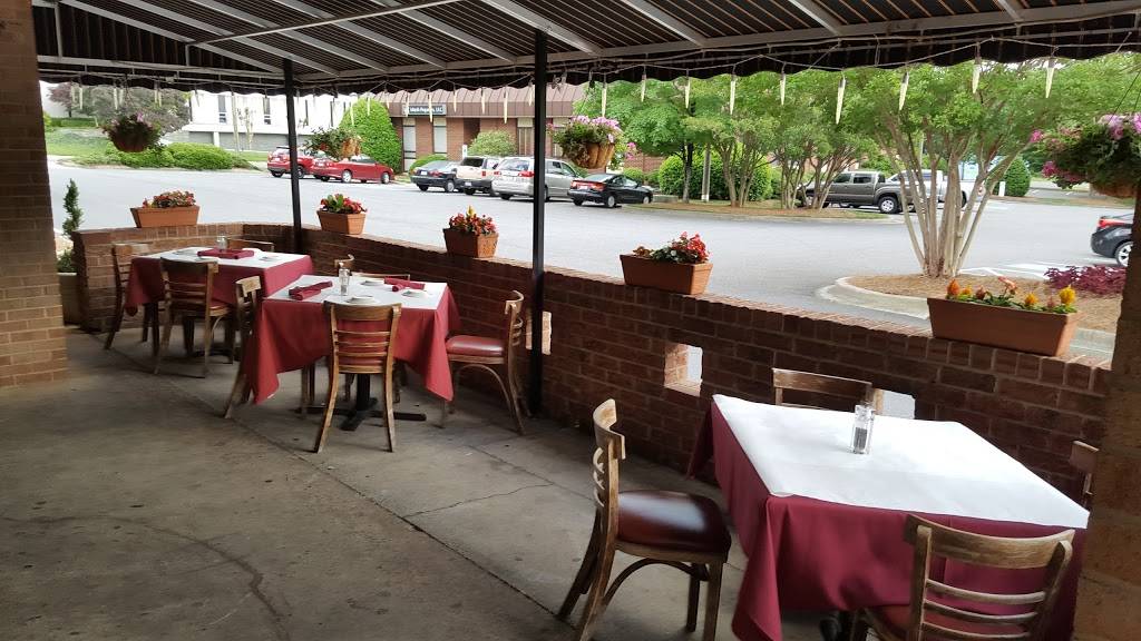 Fiamma Restaurant | restaurant | 2418 Park Rd, Charlotte, NC 28203, USA | 7043333062 OR +1 704-333-3062