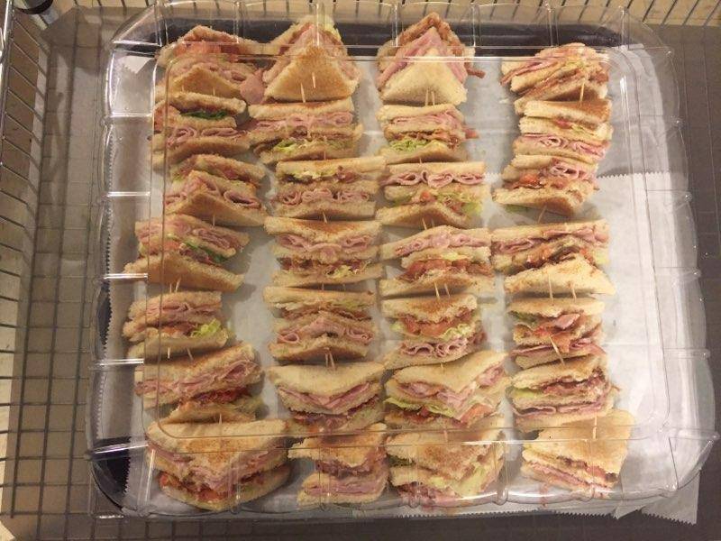 Big Timers Coney Grill | restaurant | 2702 Hyannis Dr, Cincinnati, OH 45251, USA | 5136747455 OR +1 513-674-7455