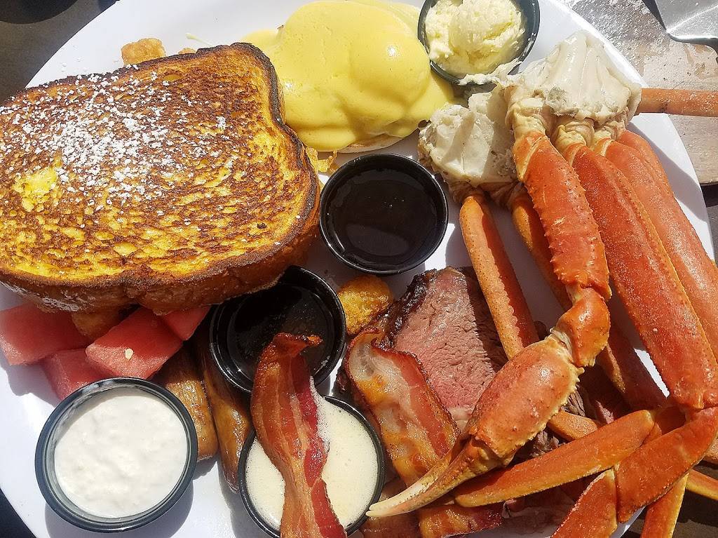 CJs Sports Grill & Turf Club | restaurant | 20930 Malaga Rd, Lake Elsinore, CA 92530, USA | 9516743101 OR +1 951-674-3101