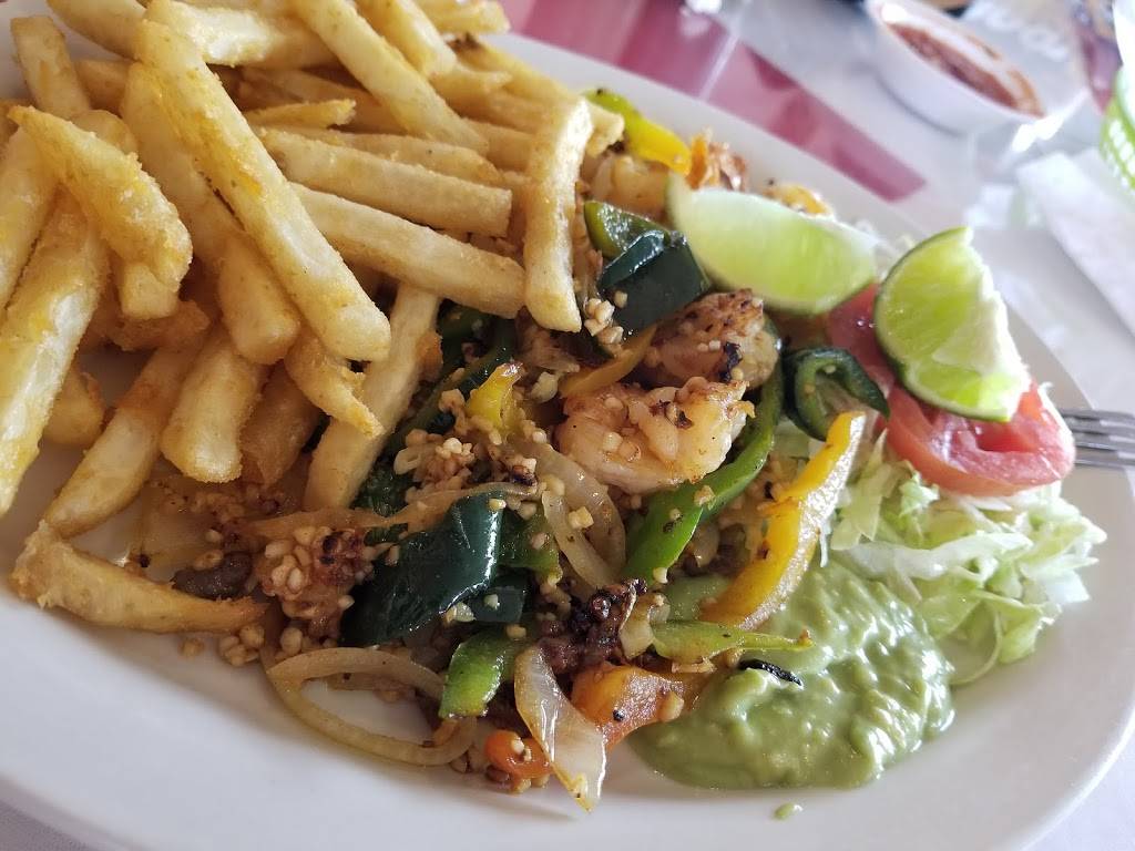 El Molcajete Estilo Jalisco Mexican Restaurant | restaurant | 4404 Walzem Rd, San Antonio, TX 78218, USA | 2106500600 OR +1 210-650-0600