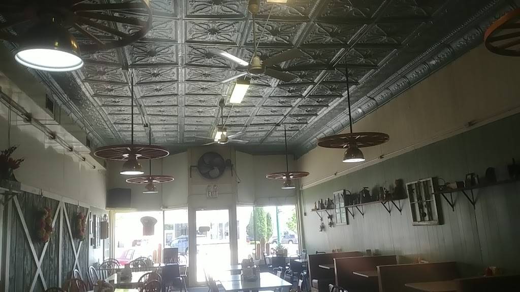 Magpies Family Restaurant LLC | restaurant | 1544 OH-18, Hicksville, OH 43526, United States | 4195420857 OR +1 419-542-0857