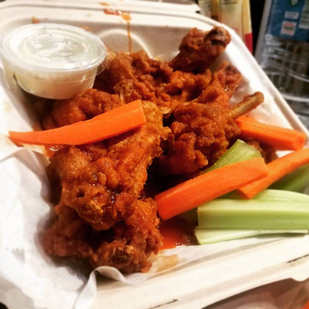 Wings 2 Go | restaurant | 10925 Crenshaw Blvd #101, Inglewood, CA 90303, USA | 4242232585 OR +1 424-223-2585