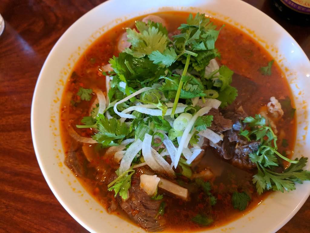 Pho Ton 4 | restaurant | 516 SE Chkalov Dr, Vancouver, WA 98683, USA | 3602549305 OR +1 360-254-9305