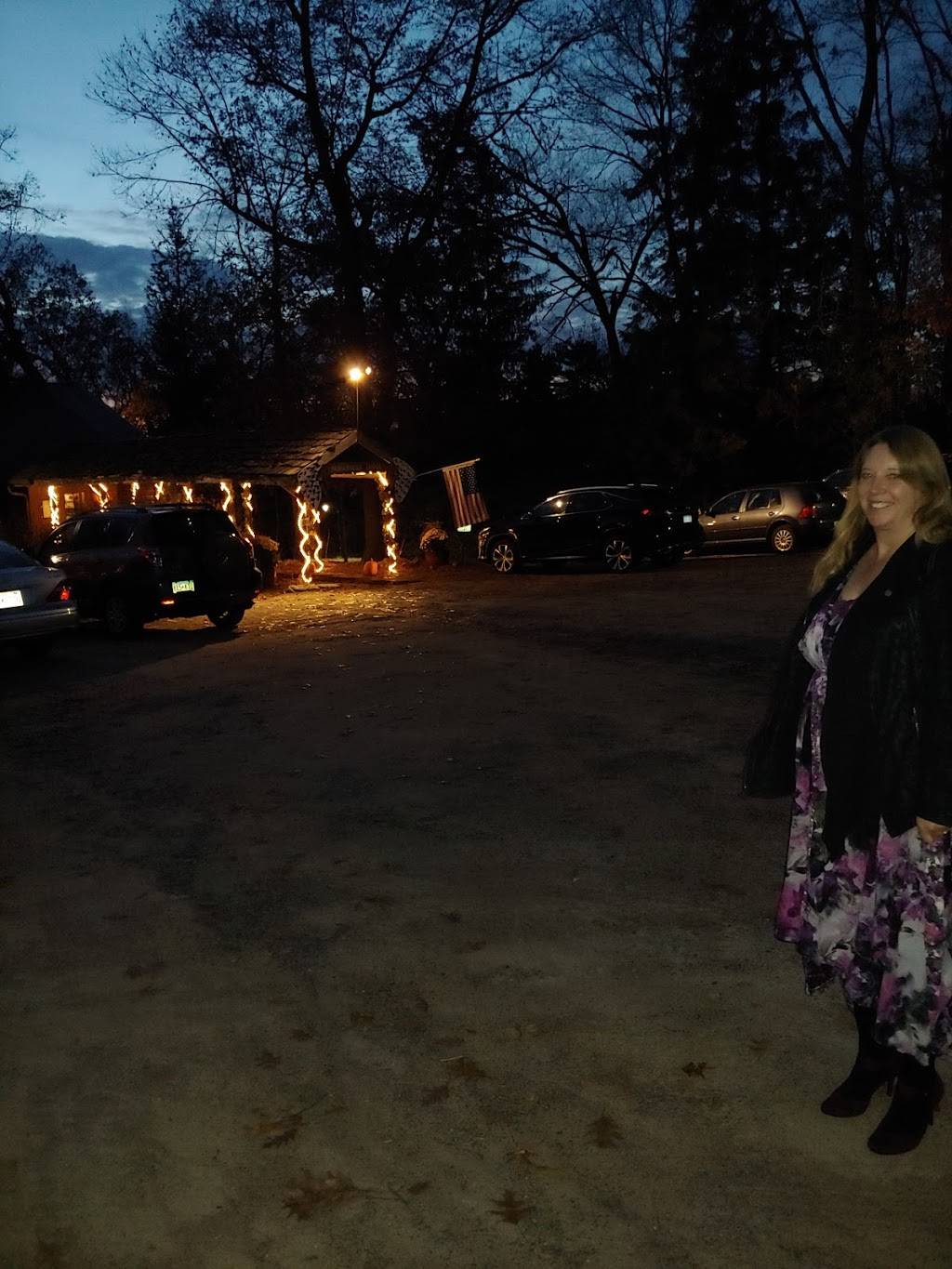 Indianhead Supper Club Inc | restaurant | 107 Indianhead Shores Dr, Balsam Lake, WI 54810, USA | 7154853359 OR +1 715-485-3359