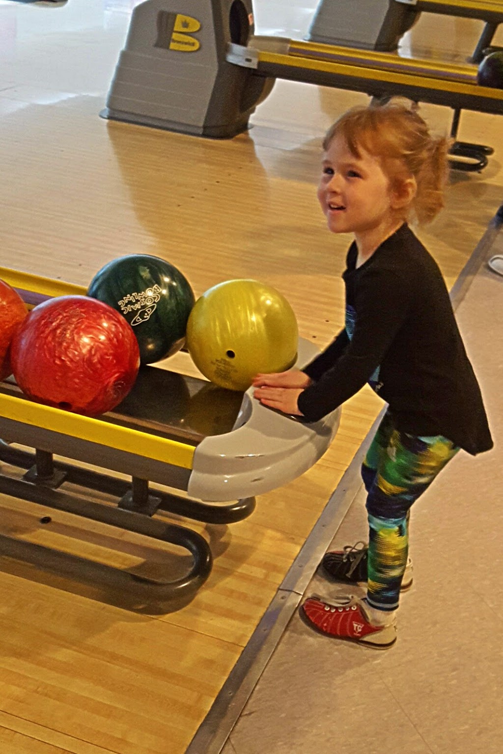 Ten Pin Alley | restaurant | 6285 Nesbitt Rd, Fitchburg, WI 53719, USA | 6088451010 OR +1 608-845-1010