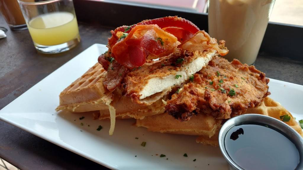 Halcyon Southtown | cafe | 1414 S Alamo St, San Antonio, TX 78210, USA | 2102777045 OR +1 210-277-7045