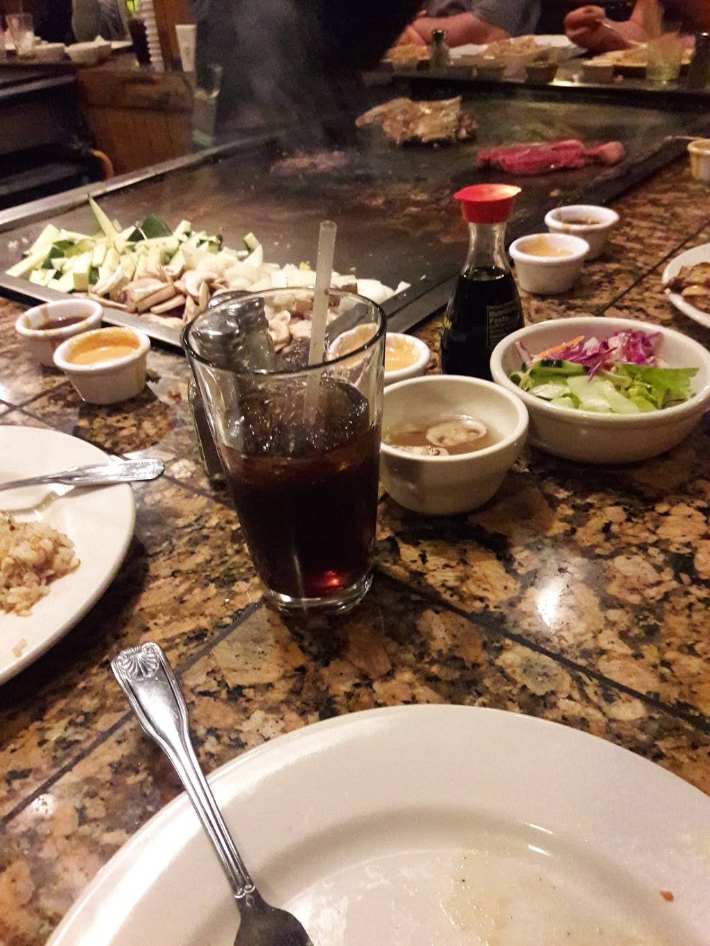 Samurais Japanese Steakhouse | restaurant | 19321 Mountain Hwy E, Spanaway, WA 98387, USA | 2538465557 OR +1 253-846-5557