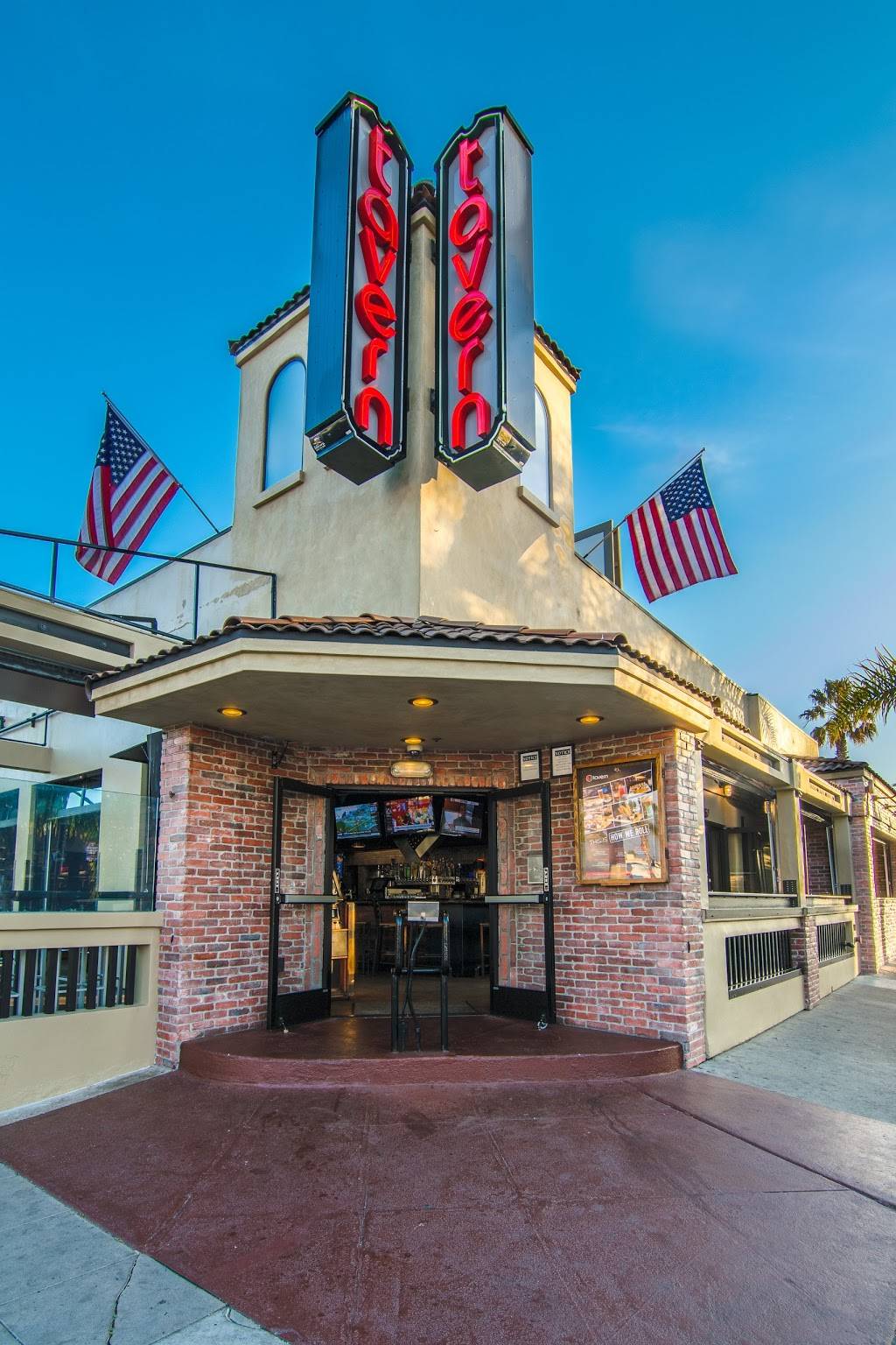 Tavern at the Beach | restaurant | 1200 Garnet Ave, San Diego, CA 92109, USA | 8582726066 OR +1 858-272-6066