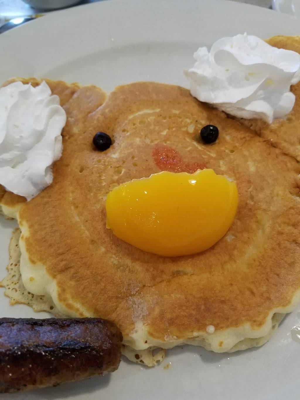 Portage House of Pancakes | restaurant | 5900 US-6, Portage, IN 46368, USA | 2197629588 OR +1 219-762-9588