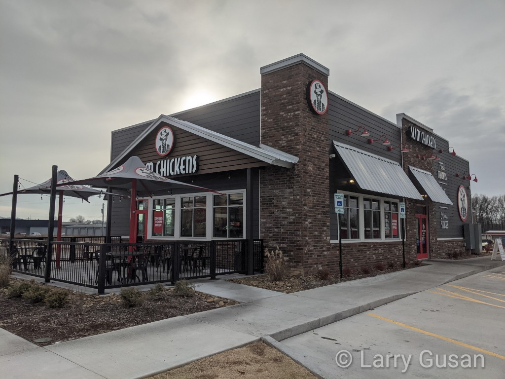 Slim Chickens | restaurant | 2200 E Main St, Russellville, AR 72802, USA | 4794988081 OR +1 479-498-8081