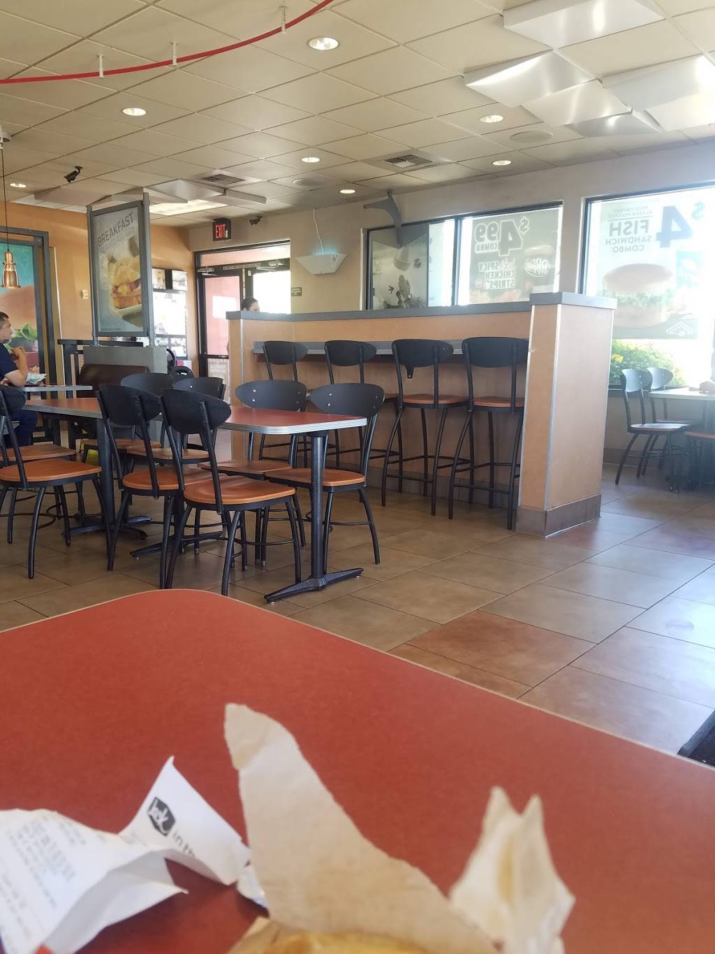 Jack in the Box | restaurant | 4950 E Ray Rd, Phoenix, AZ 85044, USA | 4804969168 OR +1 480-496-9168