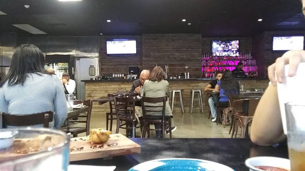 Compadres Cantina | restaurant | 2250 S Euclid Ave ste E, Ontario, CA 91762, USA | 9094581149 OR +1 909-458-1149