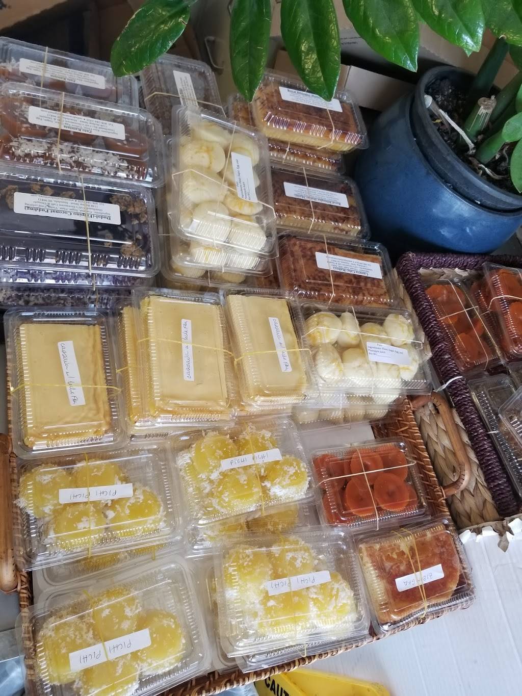 San Nicolas Chicharon | restaurant | 2130 N King St #8, Honolulu, HI 96819, USA | 8088489959 OR +1 808-848-9959