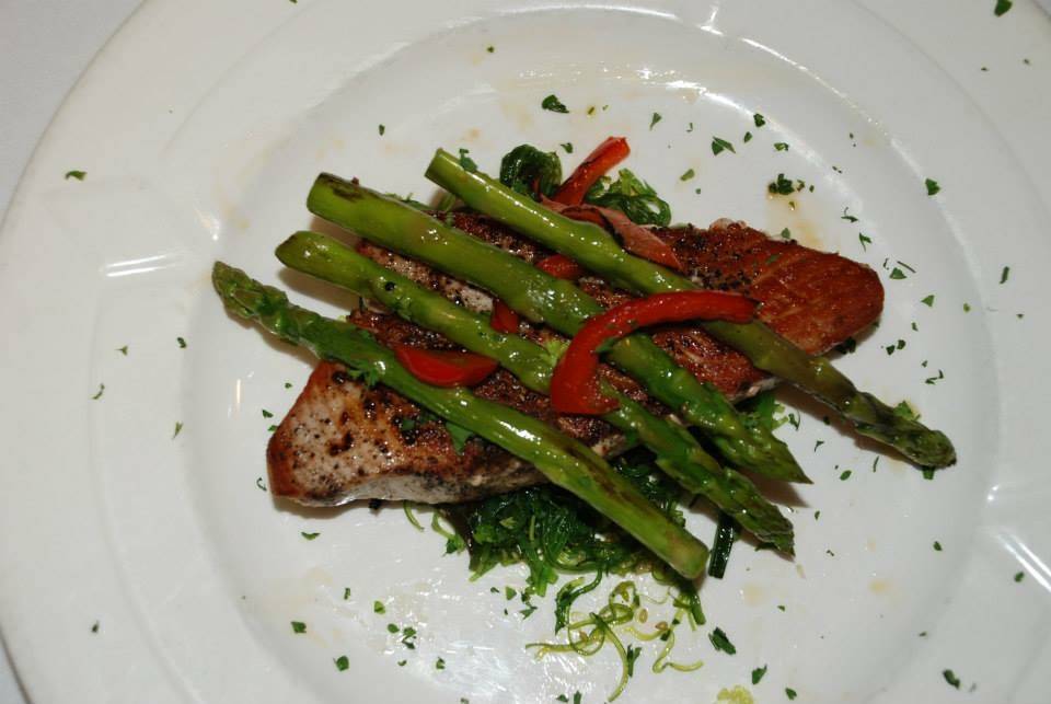 Outriggers Steak & Seafood | restaurant | 11011 SW Hwy, Palos Hills, IL 60465, USA | 7089741200 OR +1 708-974-1200