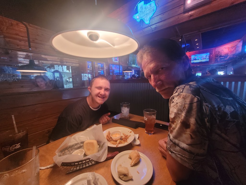 Texas Roadhouse | restaurant | 1464 MacArthur Dr, Alexandria, LA 71301, USA | 3184457800 OR +1 318-445-7800