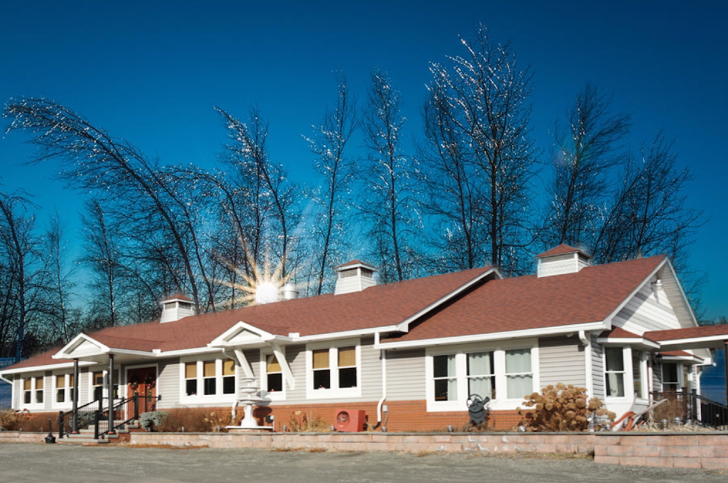 Wayne on the Hill | restaurant | 5 Oregon Turnpike, Honesdale, PA 18431, United States | 5702530338 OR +1 570-253-0338