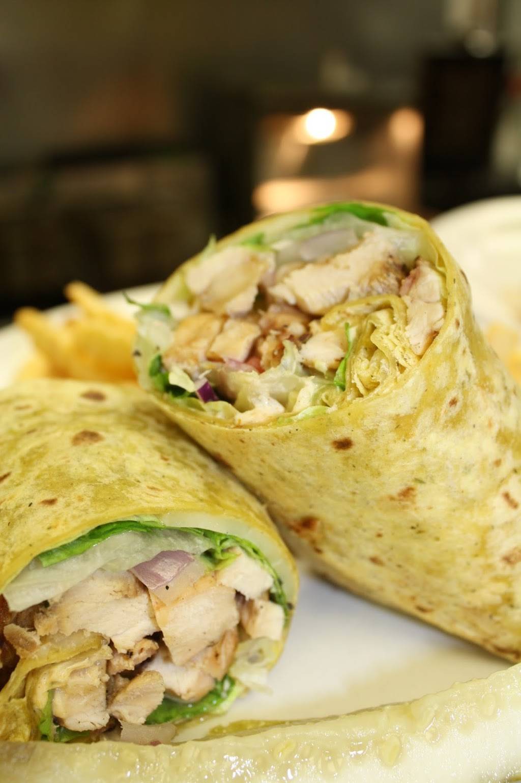 Corner Grill | restaurant | 101 W Mayne St, Blue Grass, IA 52726, USA | 5633819888 OR +1 563-381-9888