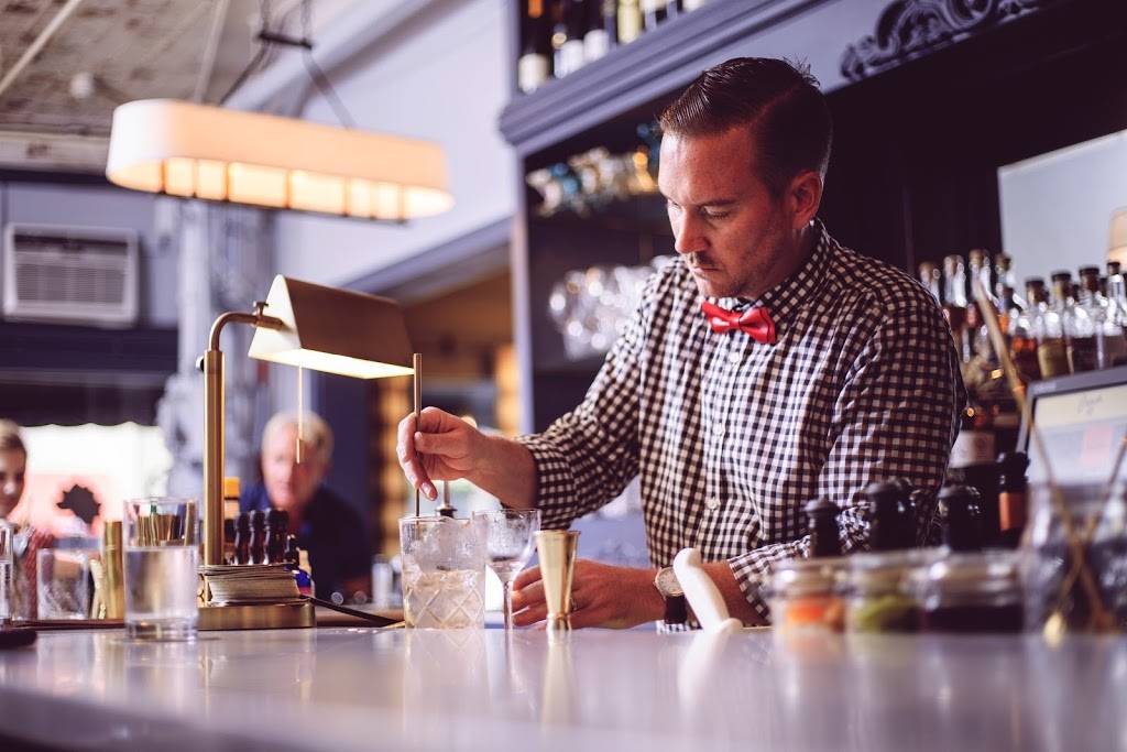 Crush XI | restaurant | 923 E New Haven Ave, Melbourne, FL 32901, USA | 3213126067 OR +1 321-312-6067