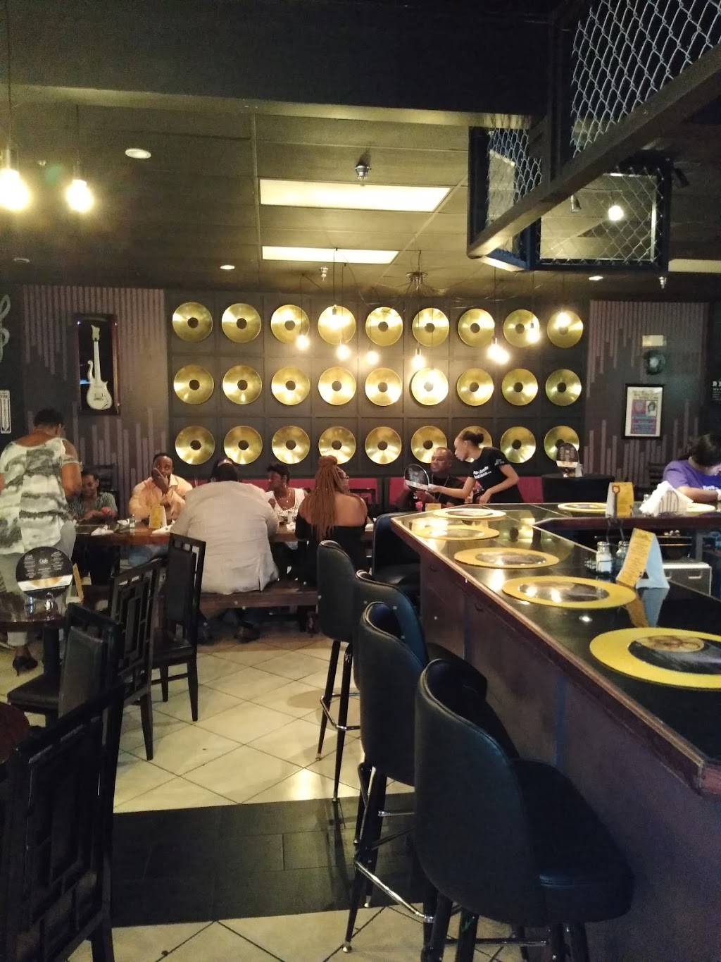 Gigis Music Cafe | restaurant | 4385 NW 88th Ave, Sunrise, FL 33351, USA | 9547489494 OR +1 954-748-9494