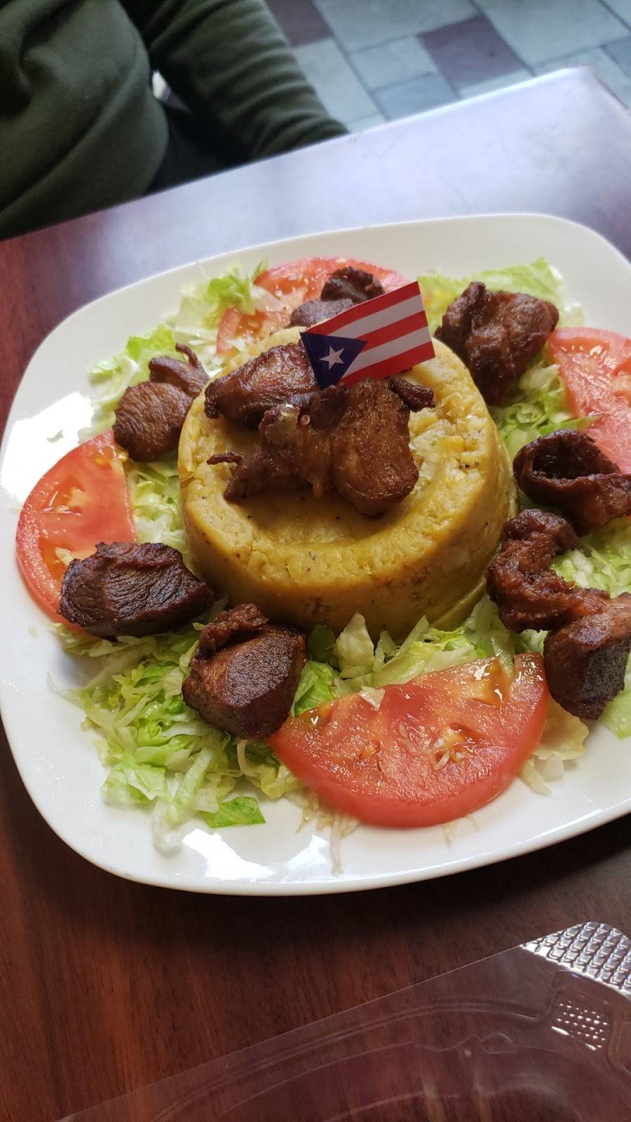 Borinquen Restaurant & Cafe | bakery | 112 Stoughton St, Dorchester, MA 02125, USA | 6172822500 OR +1 617-282-2500