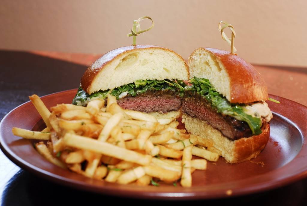 Bellamys Restaurant | night club | 417 W Grand Ave, Escondido, CA 92025, USA | 7607475000 OR +1 760-747-5000