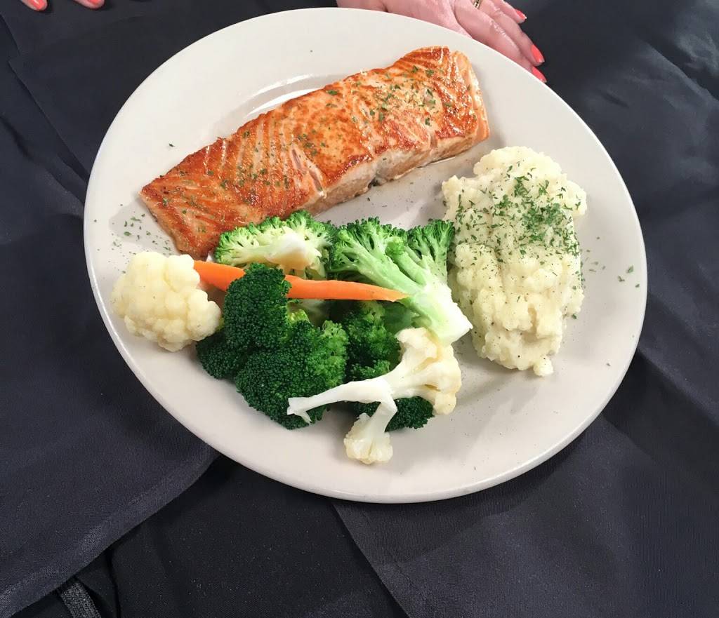 Ostioneria Michoacan | restaurant | 11402 N Fwy Service Rd, Houston, TX 77060, USA | 2819993995 OR +1 281-999-3995