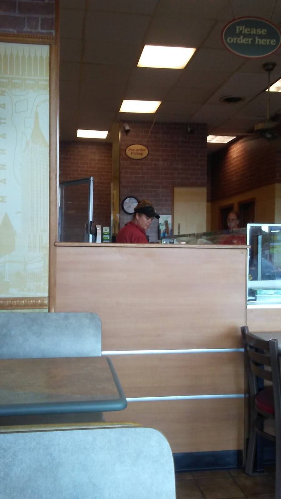 Subway | restaurant | 316 N Broad St, Fairborn, OH 45324, USA | 9378791202 OR +1 937-879-1202