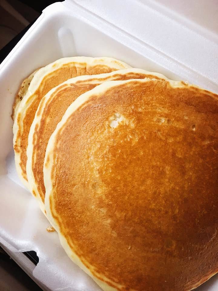 Lees Family Deli | restaurant | 1136 Broadway, Camden, NJ 08103, USA | 8569665006 OR +1 856-966-5006