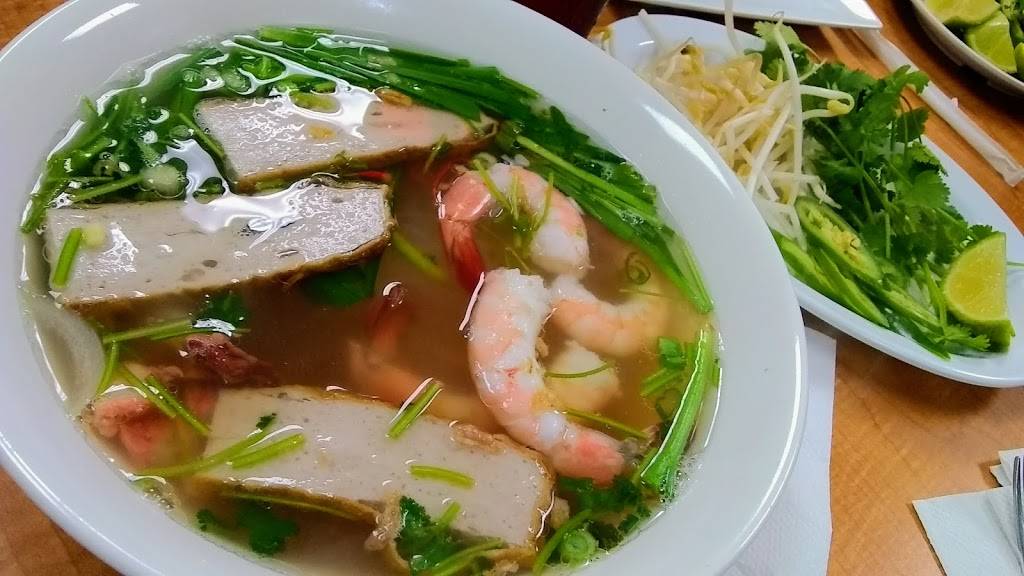 Vung Tau Vietnamese Cuisines | restaurant | 156 Oak St, Biloxi, MS 39530, USA | 2282072519 OR +1 228-207-2519