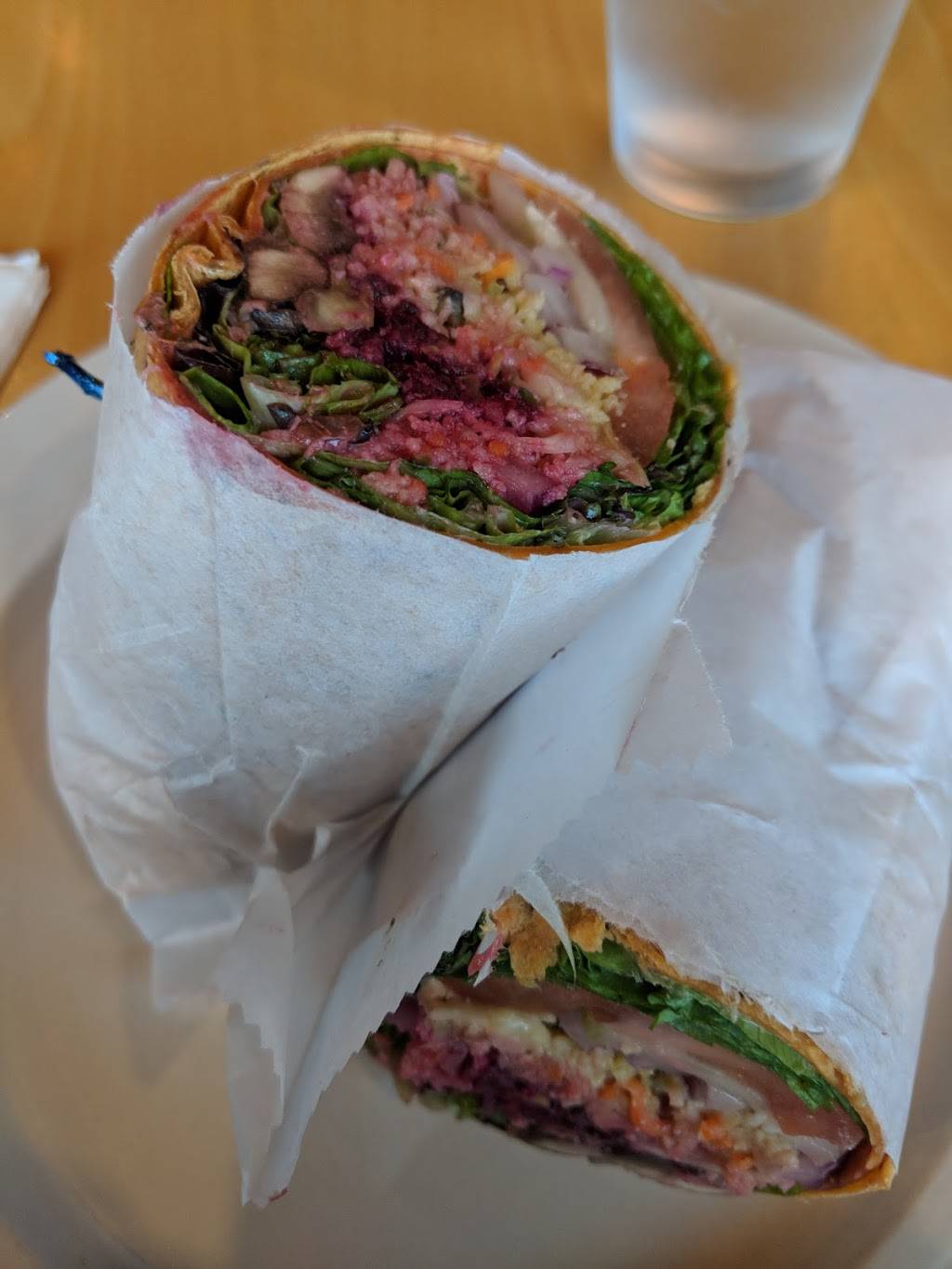 Atiya Olas Spirit First Foods | restaurant | 310 S 48th St, Philadelphia, PA 19143, USA | 2159393298 OR +1 215-939-3298