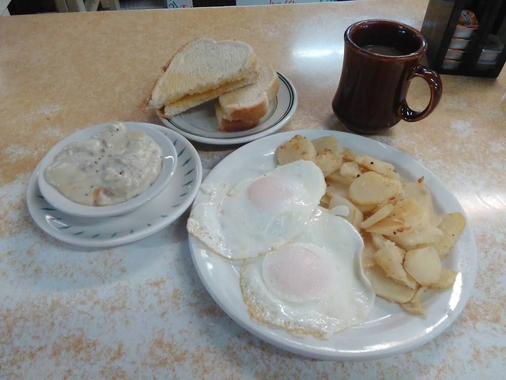 Montys Mosquito Lk Carry Out | restaurant | 1241 Greenville Rd NE, Cortland, OH 44410, USA | 3306385598 OR +1 330-638-5598