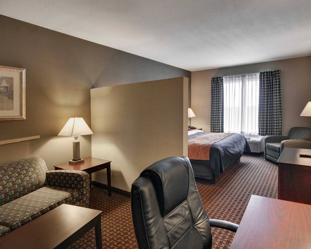 Comfort Inn & Suites Near Lake Lewisville | restaurant | 8111 S. I-35, South Corinth Street, Corinth, TX 76210, USA | 9404976300 OR +1 940-497-6300