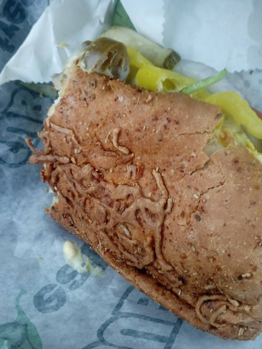 Subway | restaurant | 3929 Pelham St, Dearborn Heights, MI 48127, USA | 3132786306 OR +1 313-278-6306