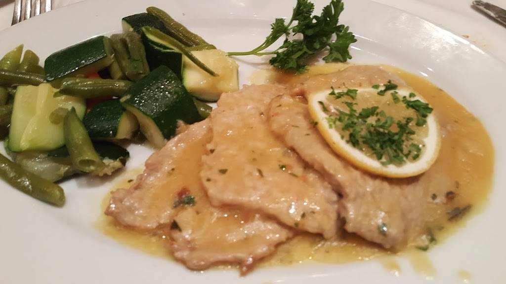 Stresa Italian Restaurant | restaurant | 1524 Northern Blvd, Manhasset, NY 11030, USA | 5163656956 OR +1 516-365-6956