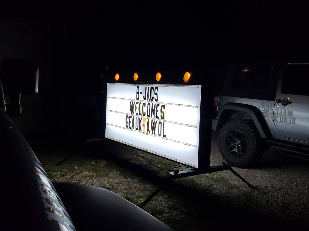 B-Jacs | restaurant | 27251 Highway 42, Main St, Springfield, LA 70462, USA | 2252095582 OR +1 225-209-5582