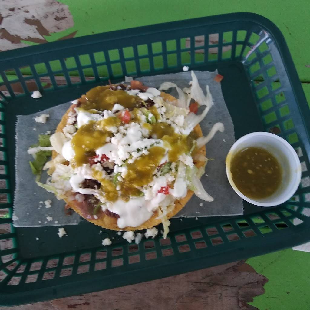 Tortas Y Tacos Dona Orlanda | restaurant | 37511 Lock St, Dade City, FL 33523, USA | 3524244371 OR +1 352-424-4371