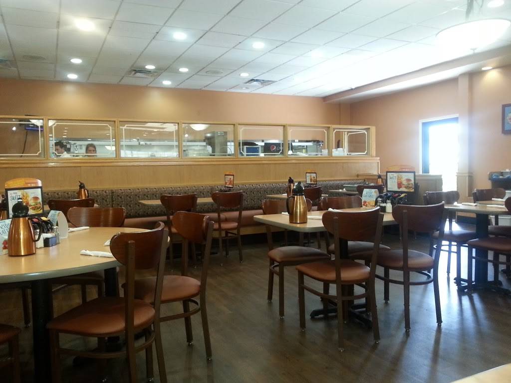 IHOP | restaurant | 1776 N Military Trl, West Palm Beach, FL 33409, USA | 5616891196 OR +1 561-689-1196