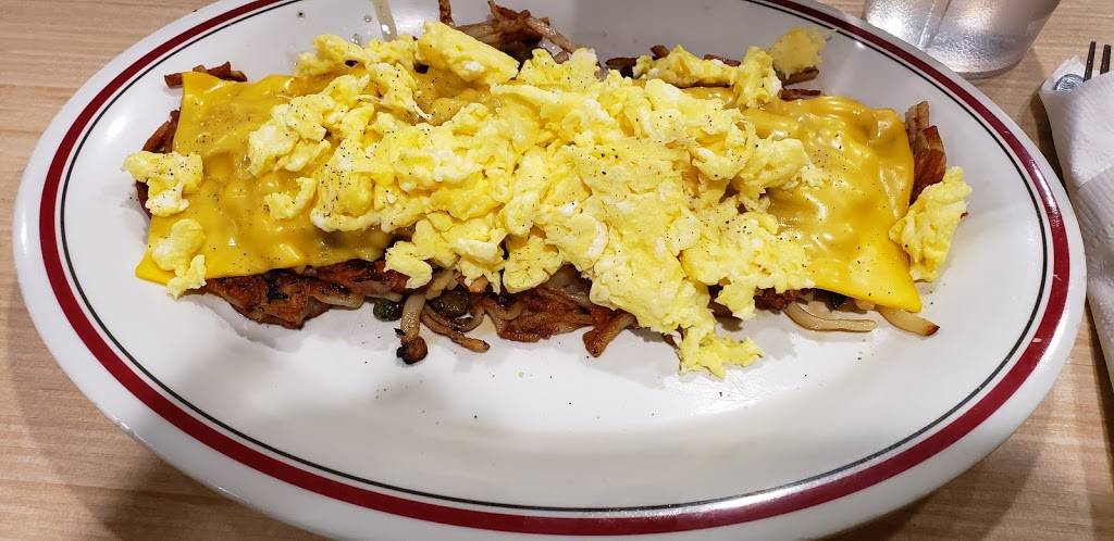 Huddle House | meal takeaway | 2250 N Ohio St, Salina, KS 67401, USA | 7858251648 OR +1 785-825-1648