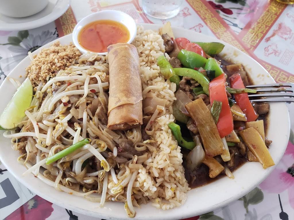 Thai Smile Restaurant | restaurant | 28742 Van Dyke Ave, Warren, MI 48093, USA | 5865737444 OR +1 586-573-7444