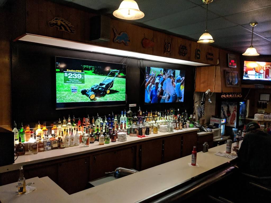 Dolphin Inc | restaurant | 681 Capital Ave SW, Battle Creek, MI 49015, USA | 2699642550 OR +1 269-964-2550