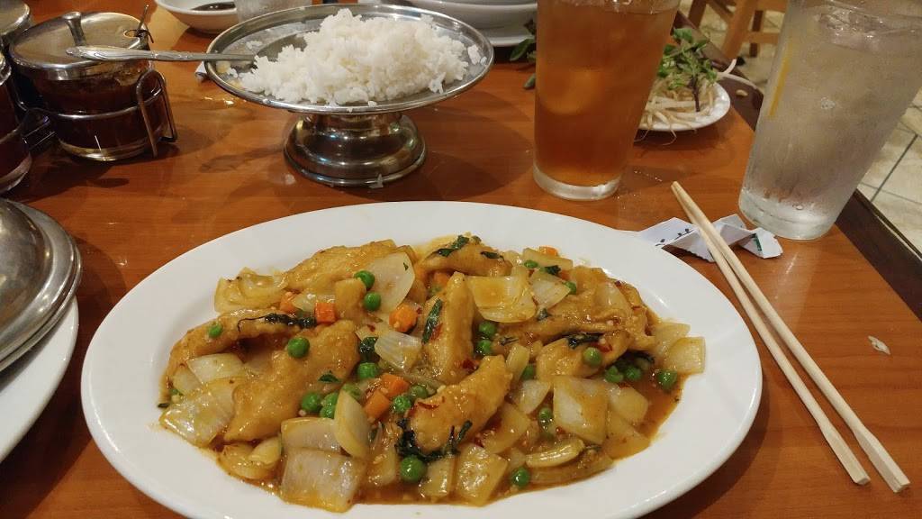 Ha Long Bay | restaurant | 7245 E Tanque Verde Rd, Tucson, AZ 85715, USA | 5205711338 OR +1 520-571-1338