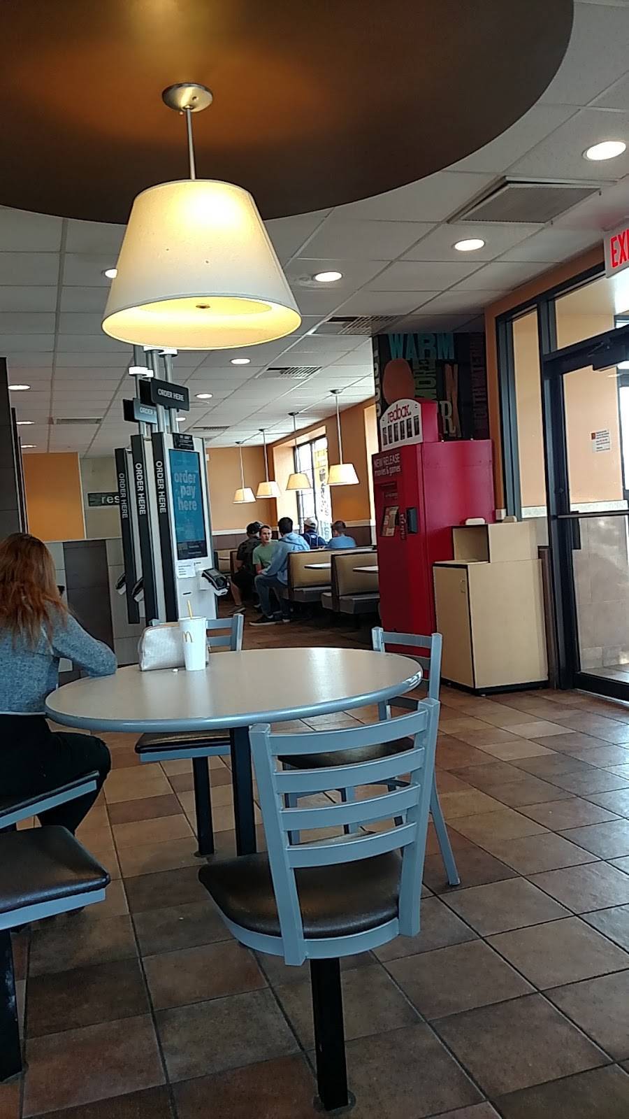 McDonalds | cafe | 789 Main St, Payson, UT 84651, USA | 8014654241 OR +1 801-465-4241