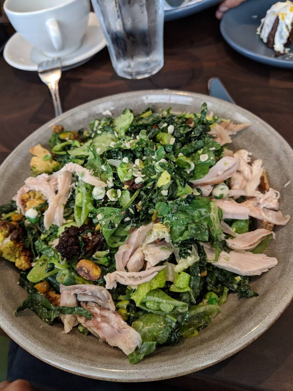 The Henry | restaurant | 120 N Robertson Blvd, Los Angeles, CA 90048, USA | 4242041595 OR +1 424-204-1595