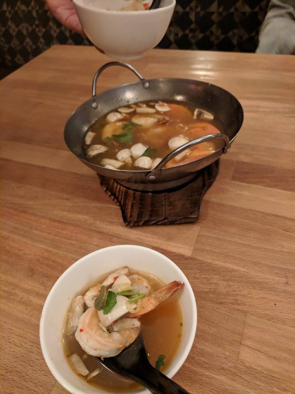 Lemongrass Thai Cuisine | restaurant | 2348 Polk St, San Francisco, CA 94109, USA | 4153461818 OR +1 415-346-1818