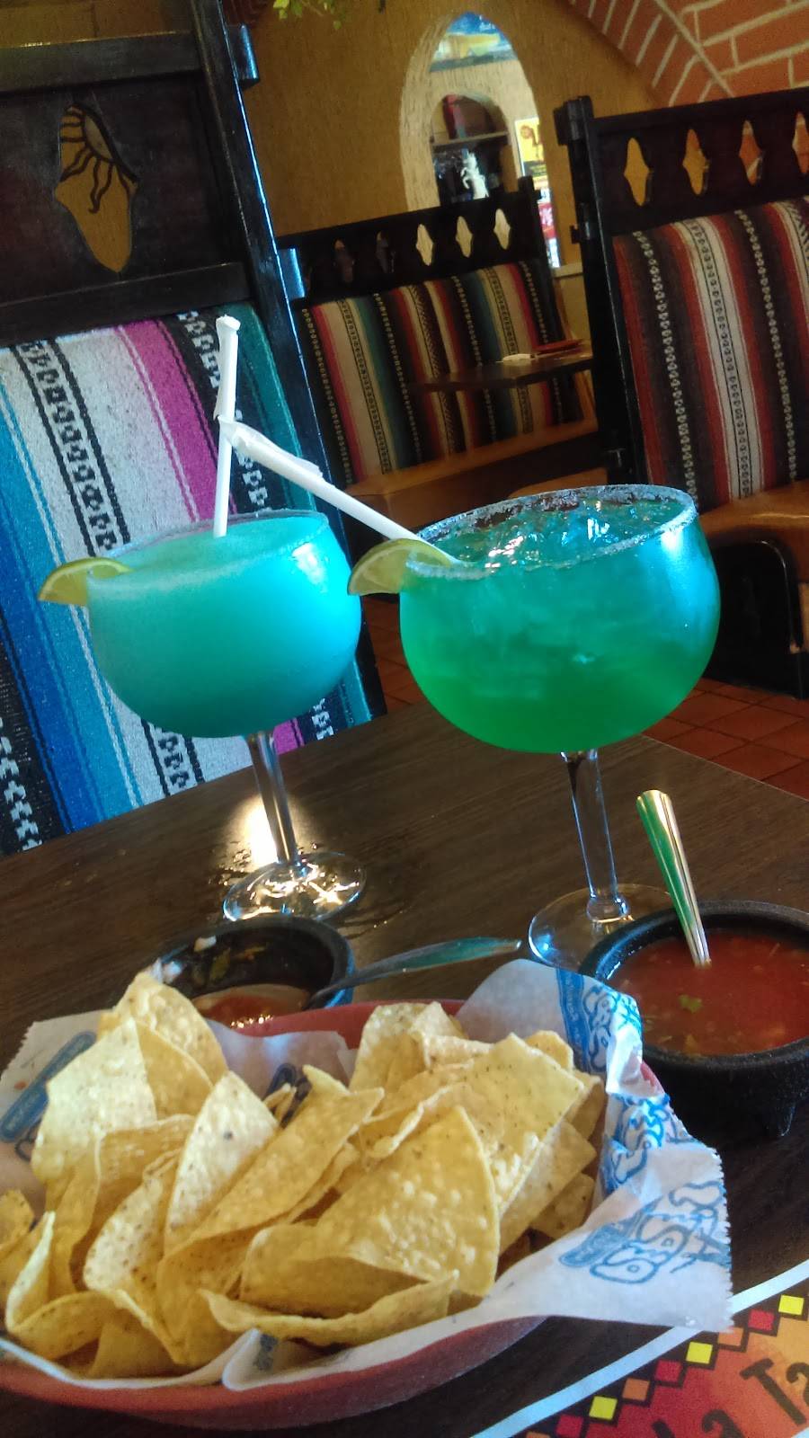 Pepes Mexican Restaurant | restaurant | 749 N Lake St, Aurora, IL 60506, USA | 6308442000 OR +1 630-844-2000