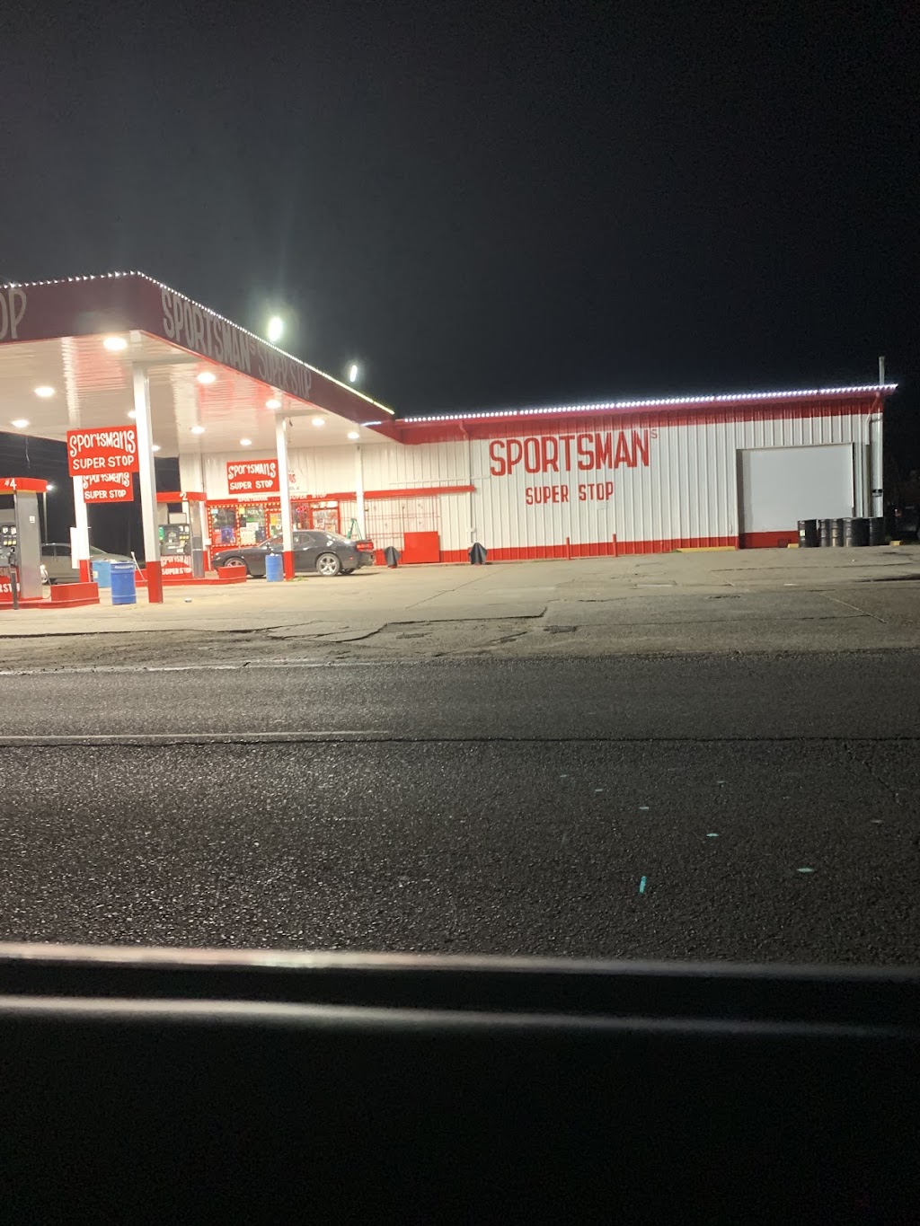 Sportsmans Super Stop | restaurant | 420 N Chestnut St, Tallulah, LA 71282, USA | 3185744730 OR +1 318-574-4730