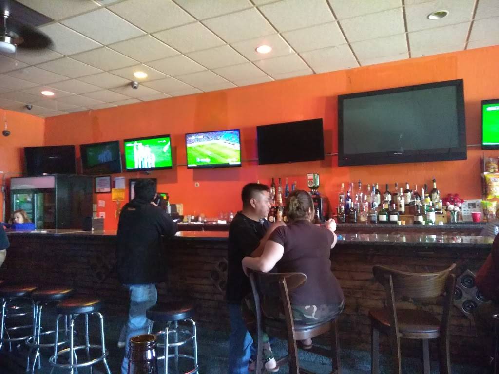 Raouls Bar & Grill | restaurant | 3214 W 47th St, Chicago, IL 60632, USA | 7738474379 OR +1 773-847-4379